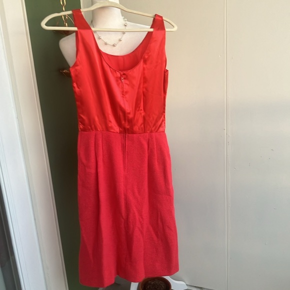 Vintage 60s Coral Two Piece Dress Set - Picture 11 of 16